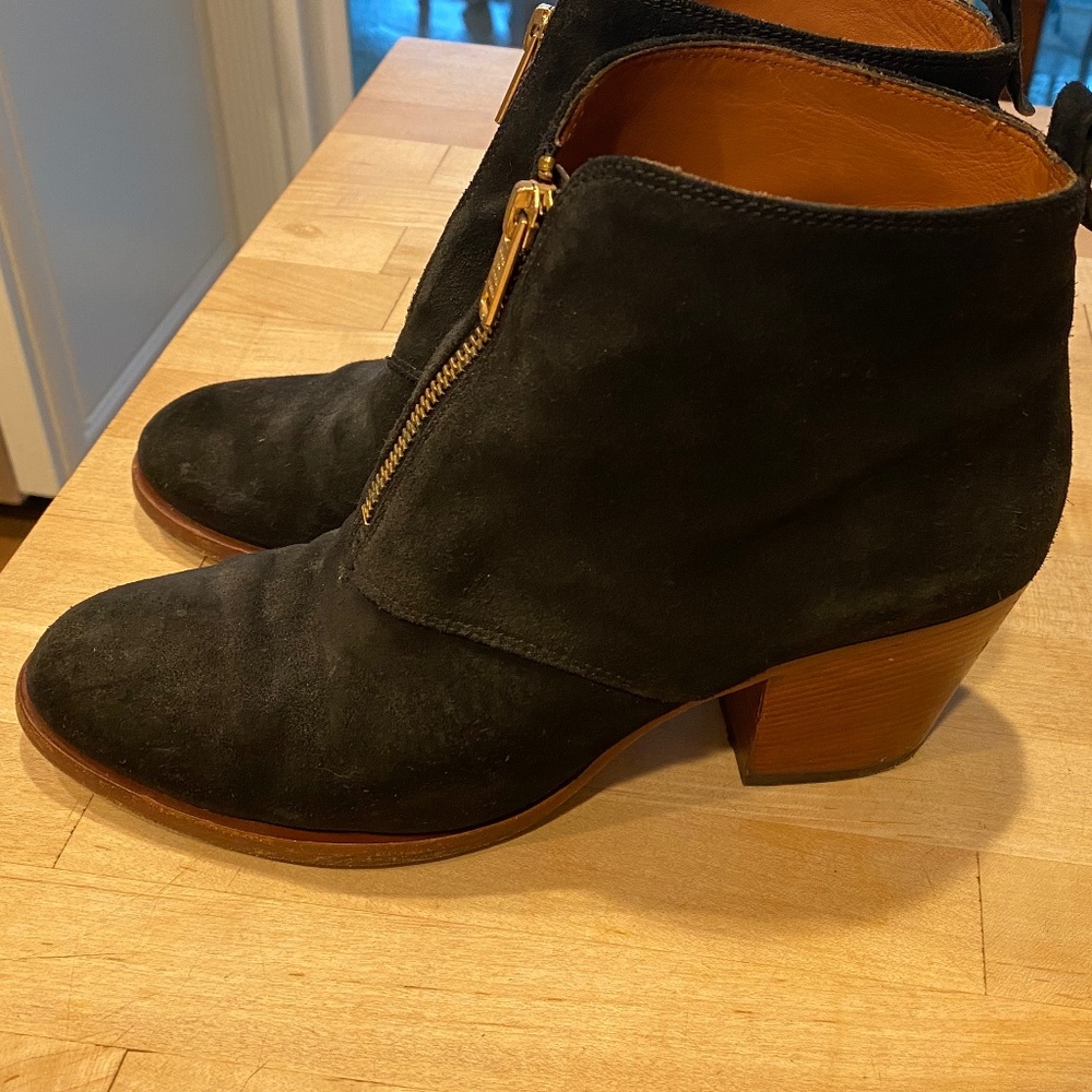 Marc by Marc Jacobs Black Suede Ankle Boots 40M (size 9)